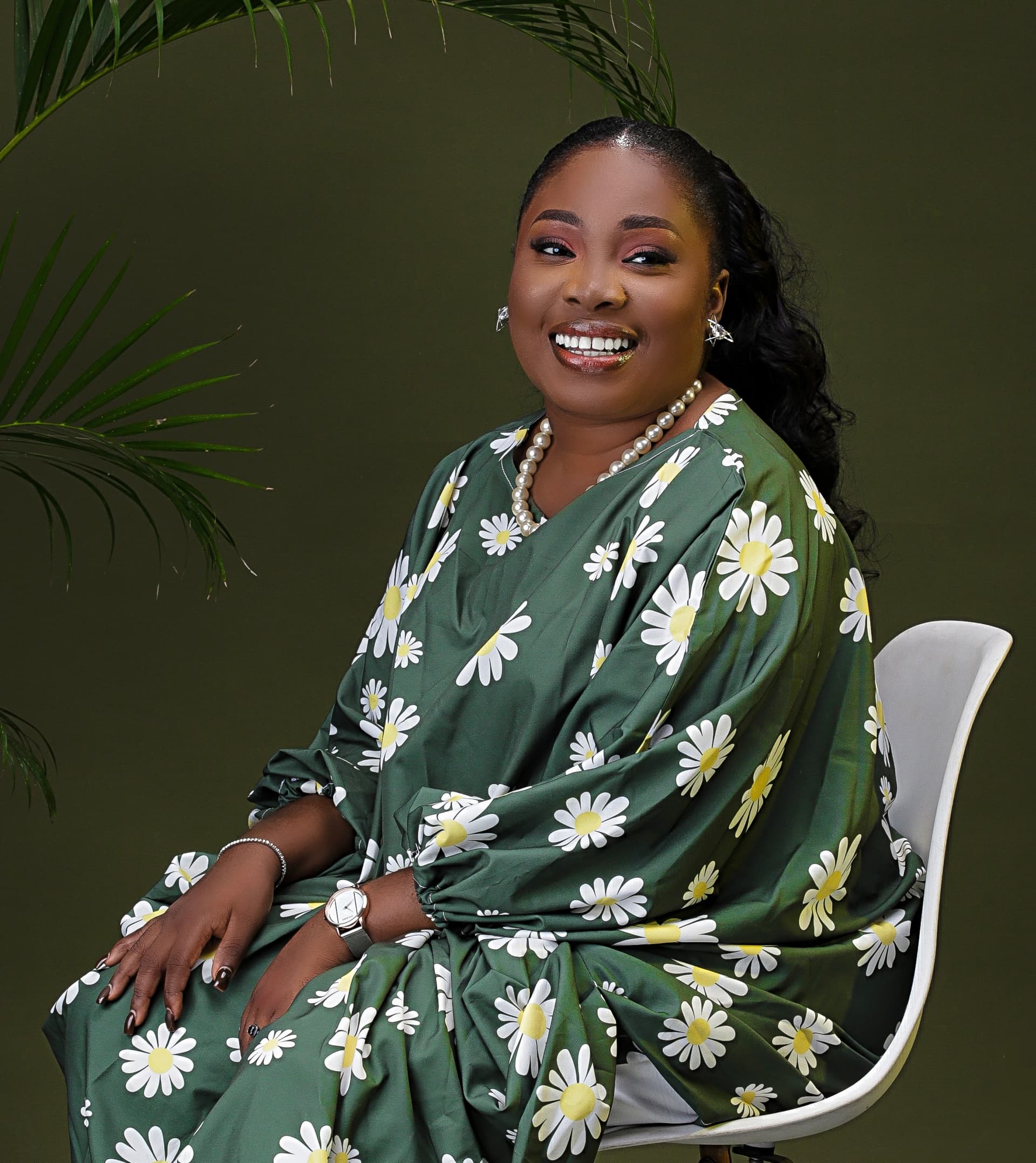 Lois Lanre-Adebulu